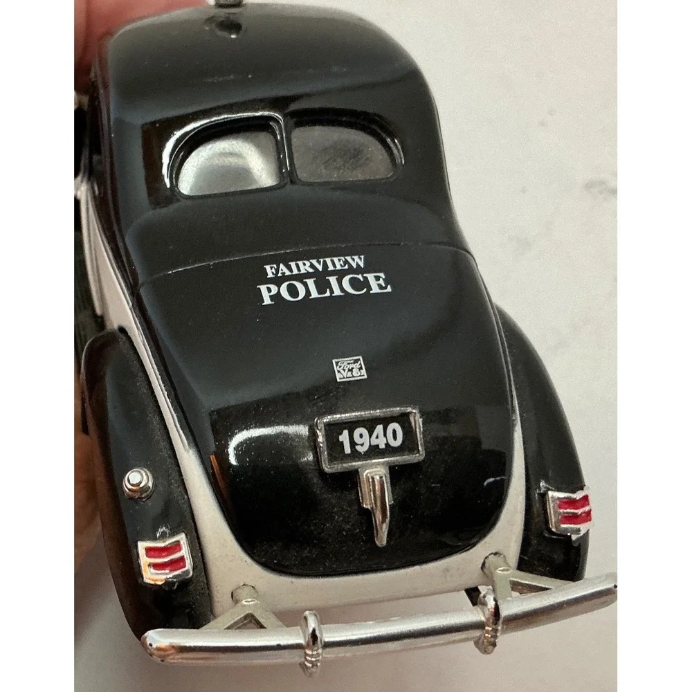 1940 Ford Deluxe Business Coupe Fairview Police Dept Diecast Car Black